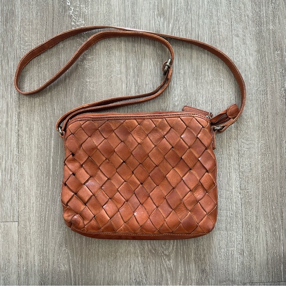 LIKE NEW Vilenca Holland Leather Purse - Picture 2 of 6